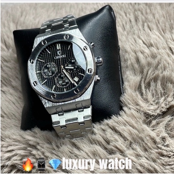 Other - 🔥🆕Brand new / luxurious watch- stainless steel ⌚️